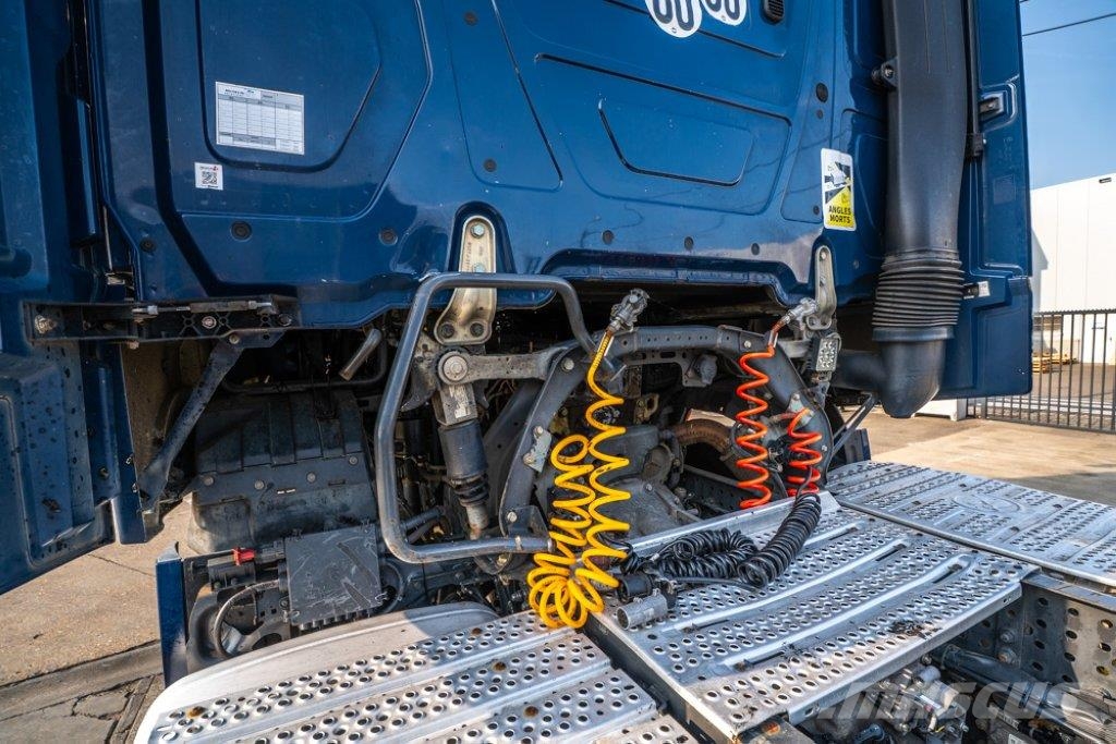 Mercedes-Benz ACTROS 1846 LS Prime Movers