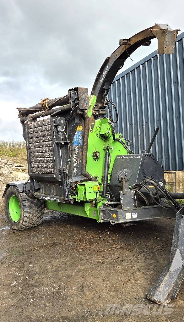 Heizohack HM 10-500KF /Valtra T234 Versu 4WD tractor Drobilice drva / čiperi