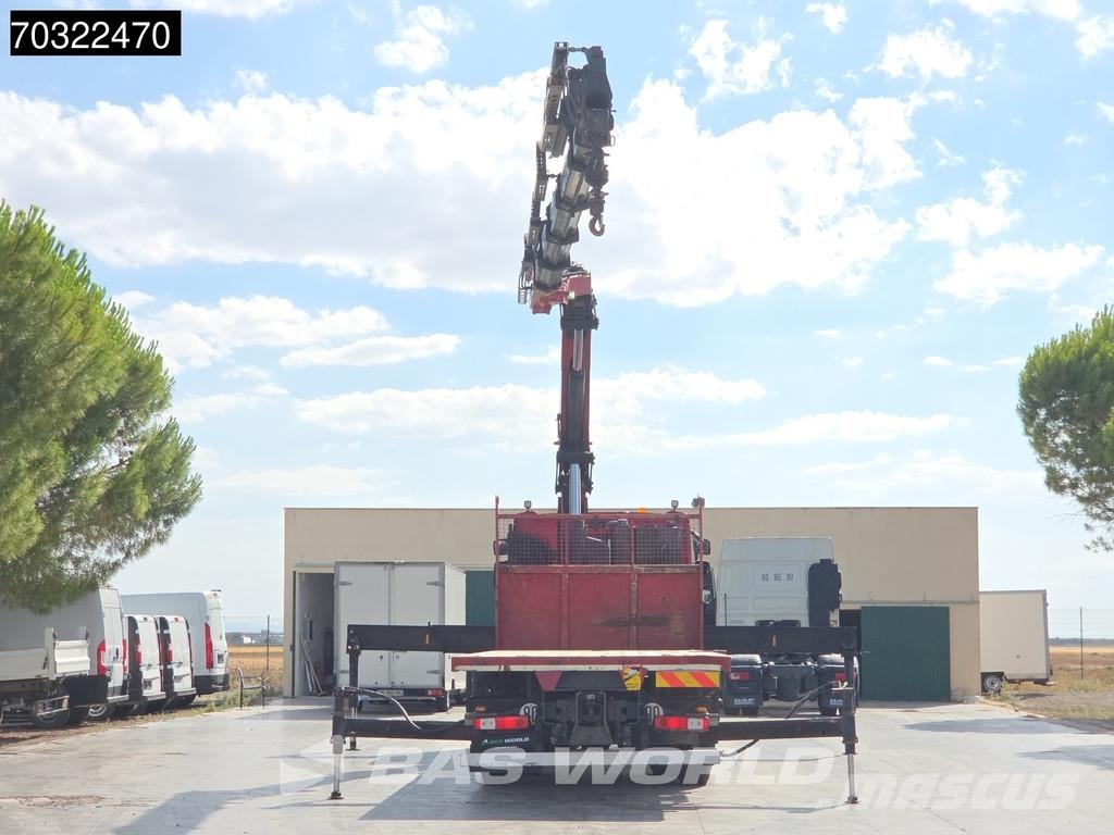 Renault C 380 6X2 Grua HMF 4020K-RC 6x Prolongas Mando con 平板式/側卸式卡車