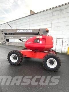 Manitou 180 ATJ Knikarmhoogwerkers