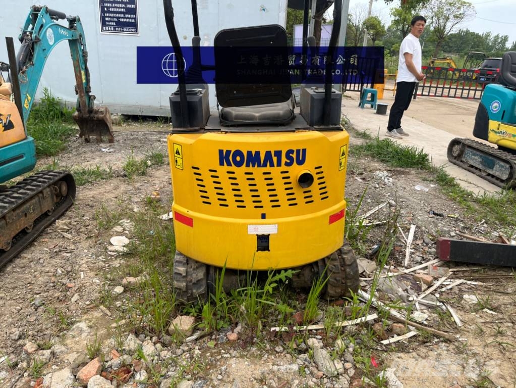 Komatsu PC15 Εκσκαφάκι (διαβολάκι) < 7t