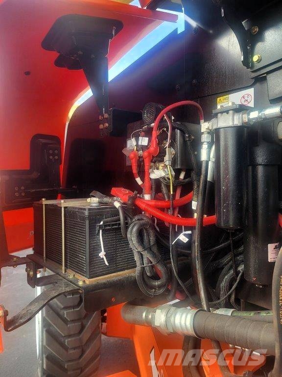 JLG 1500 AJP Kĺbové plošiny