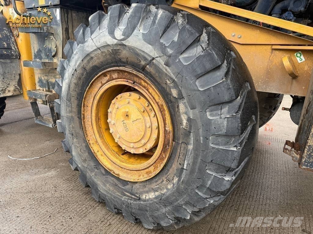 SEM 655F 휠로우더