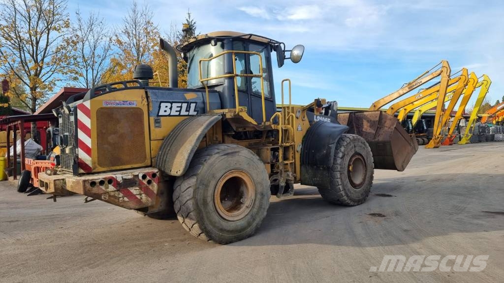 Bell L 2106 E Фронтальні навантажувачі