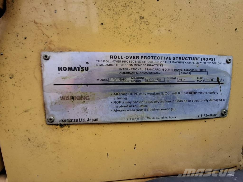 Komatsu WA 320-5 Pale gommate