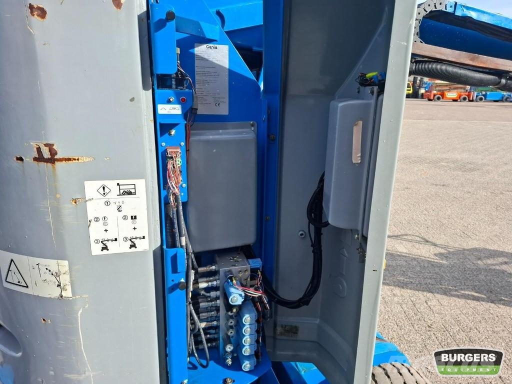 Genie Z30/20N RJ Gelenkteleskoparbeitsbühnen