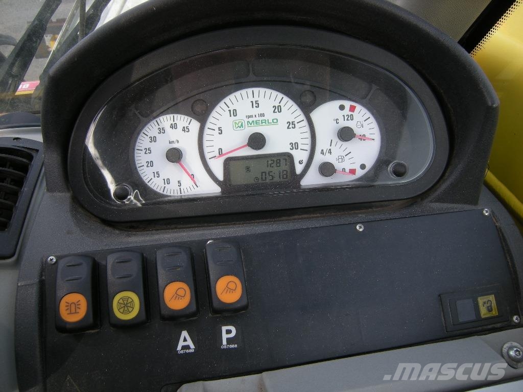 Merlo P 25.6 / S25TD Teleskopski viličari