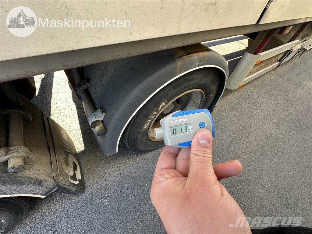 NTM Täckt Släpvagn Прицепы-фургоны