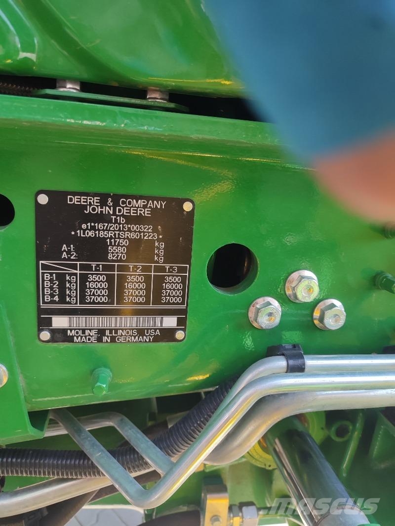 John Deere 6R185 Трактори