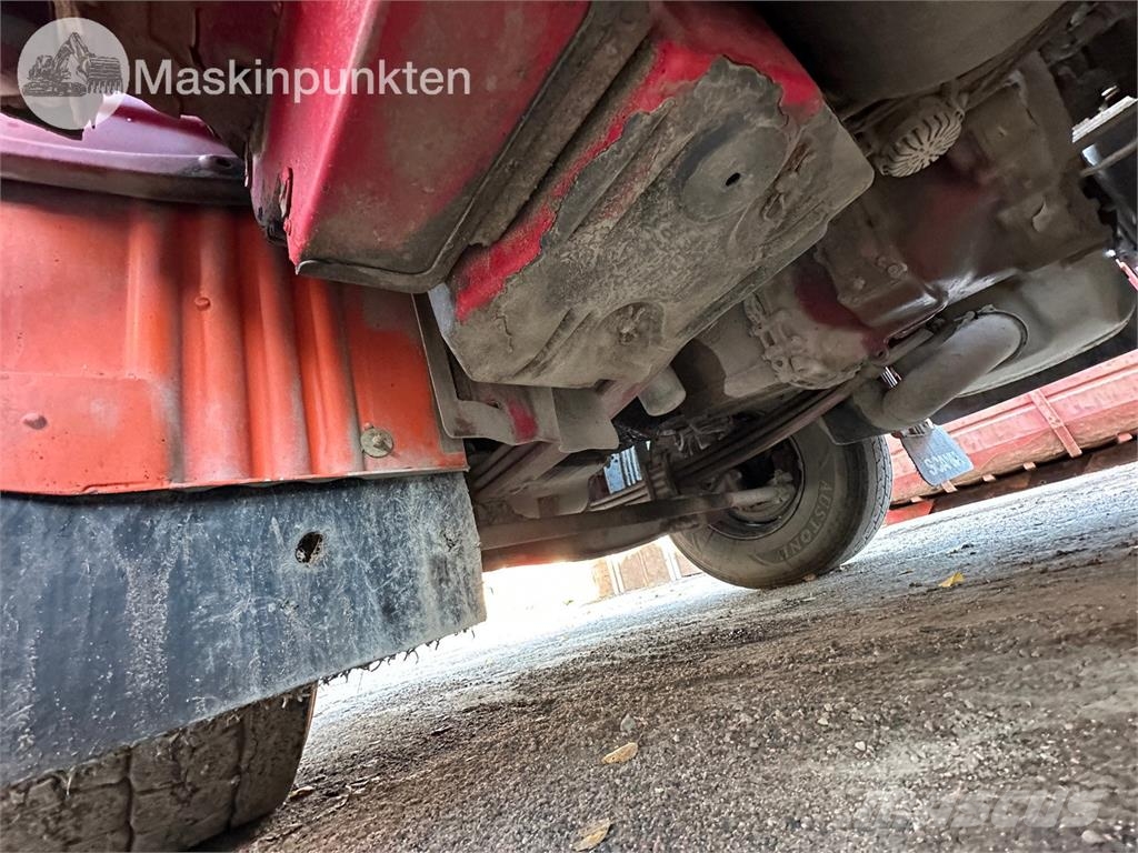 Scania R480LB8X4*4HSA Rol kiper kamioni s kukama za dizanje