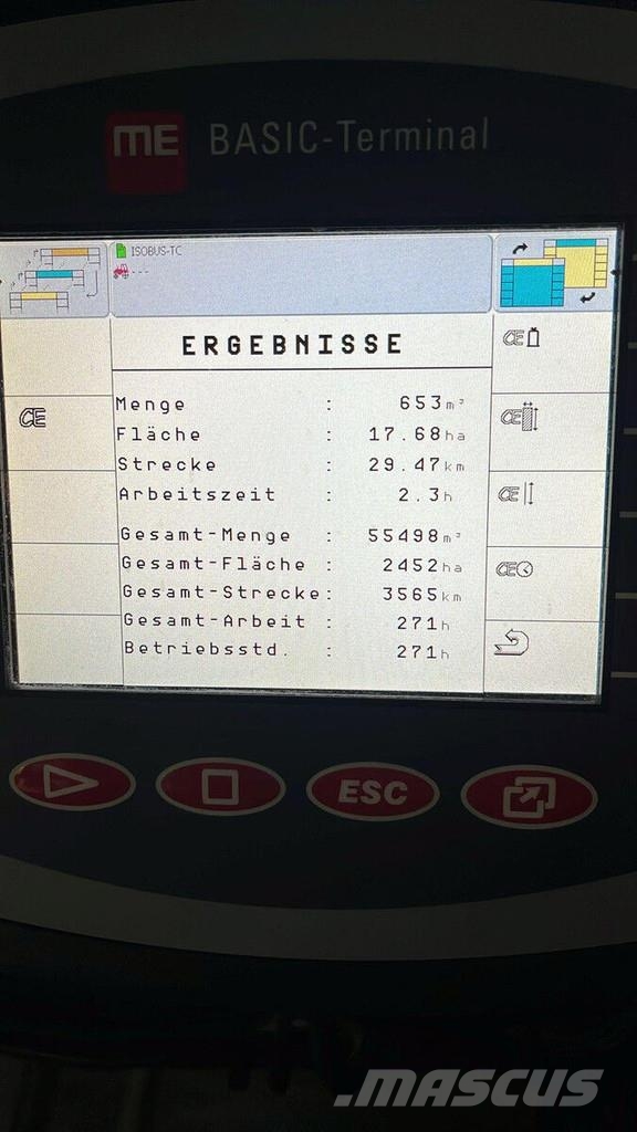 CLAAS Xerion 4000 Mestverspreider
