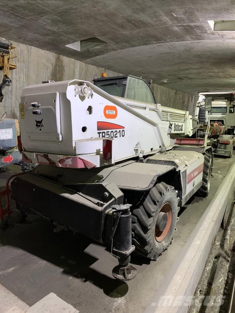 Bobcat Telehandler TR50210 テレスコーピックハンドラー