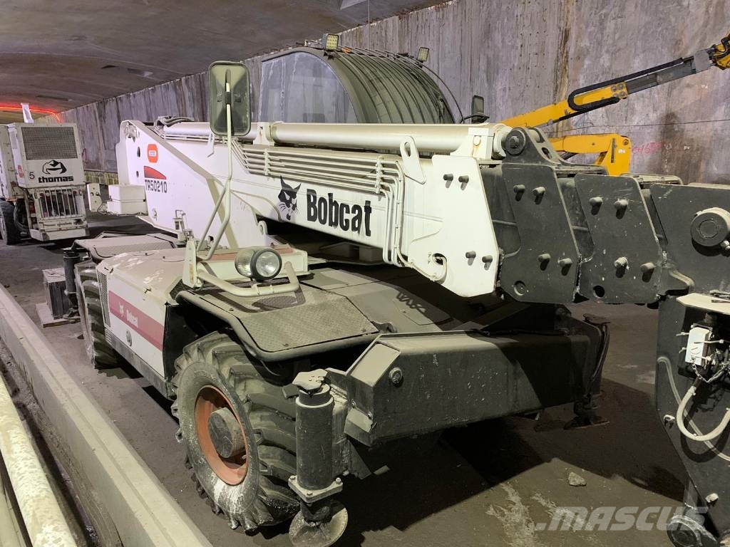 Bobcat Telehandler TR50210 テレスコーピックハンドラー