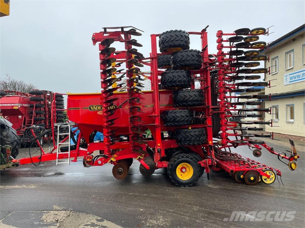 Väderstad Spirit ST900S Neuer Preis! مثاقيب مدمجة