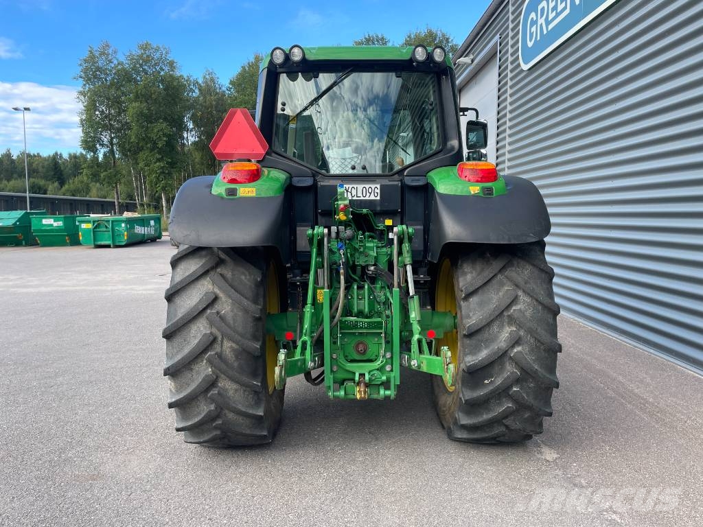 John Deere 6120 M Traktorid