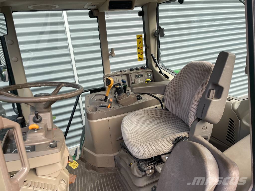John Deere 6120 M Traktorid
