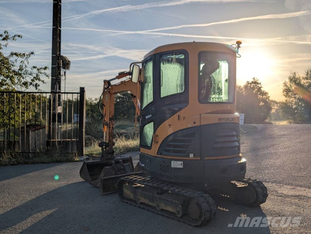 Hyundai R25Z-9 AK Minikaivukoneet < 7t