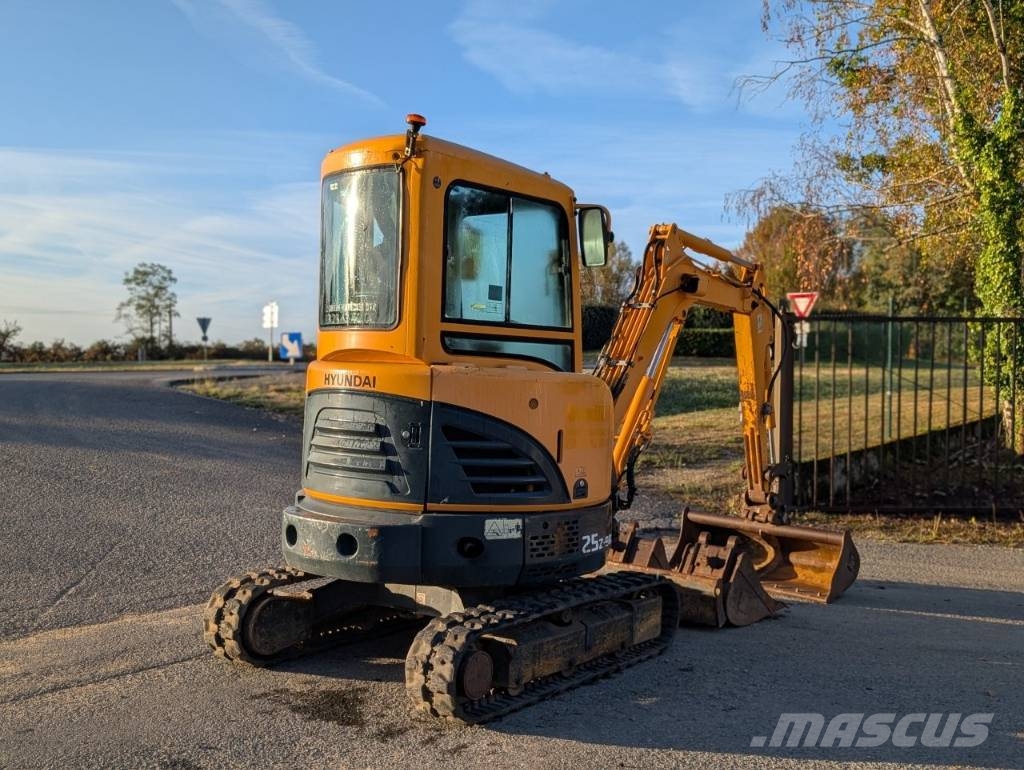Hyundai R25Z-9 AK Minikaivukoneet < 7t