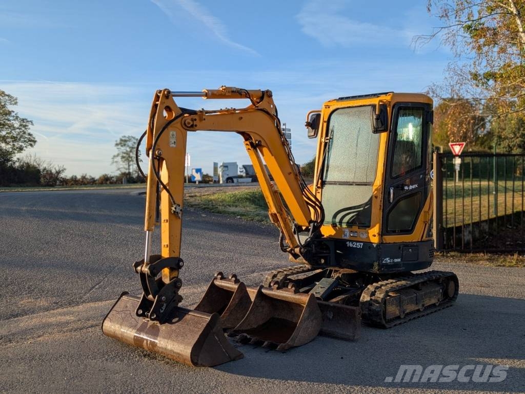 Hyundai R25Z-9 AK Minikaivukoneet < 7t
