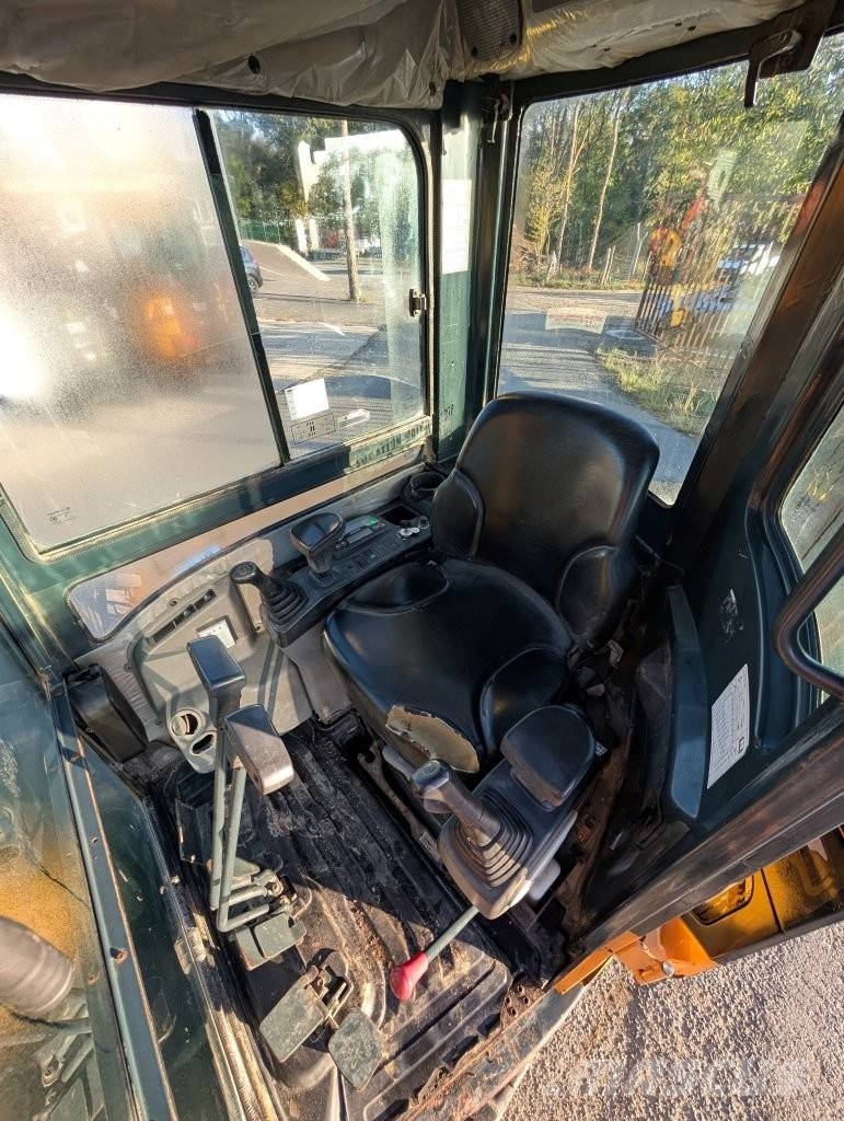 Hyundai R25Z-9 AK Minikaivukoneet < 7t