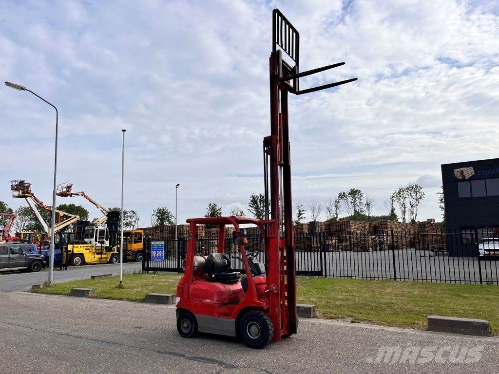 Toyota 42- 7FGF15 Empilhadores a gás