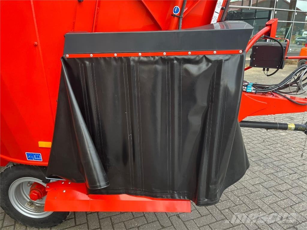 Kuhn Euromix I 1070 Fullfodervagnar