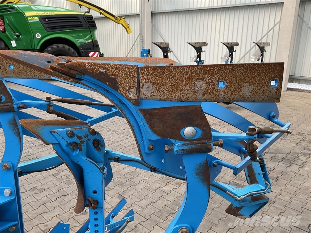 Lemken Juwel 7 M 4+1 N 100 Pflüge