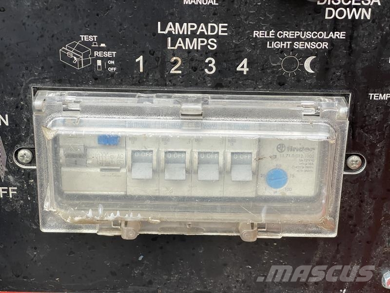 Tower Light HYDRO POWER CUBE 照明燈