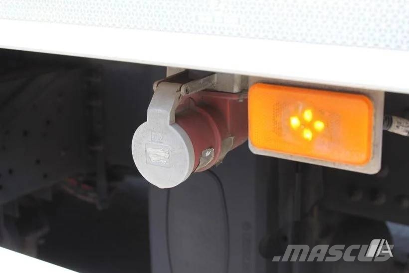 Volvo FM CS 850 - 26T – 046 溫控卡車