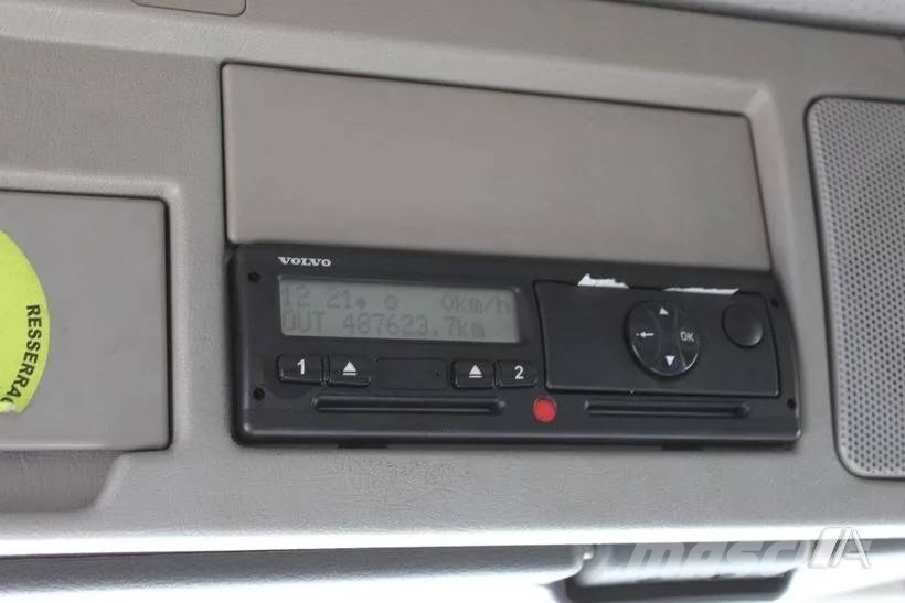 Volvo FM CS 850 - 26T – 046 溫控卡車