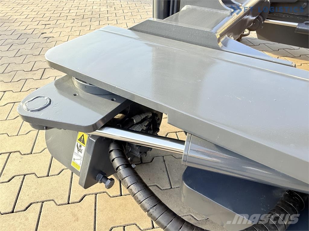 Combilift C3000 / GAS / DUPLEX - 4500MM / FREE LIFT / SIDE-S Повдигач с движение в 4 посоки