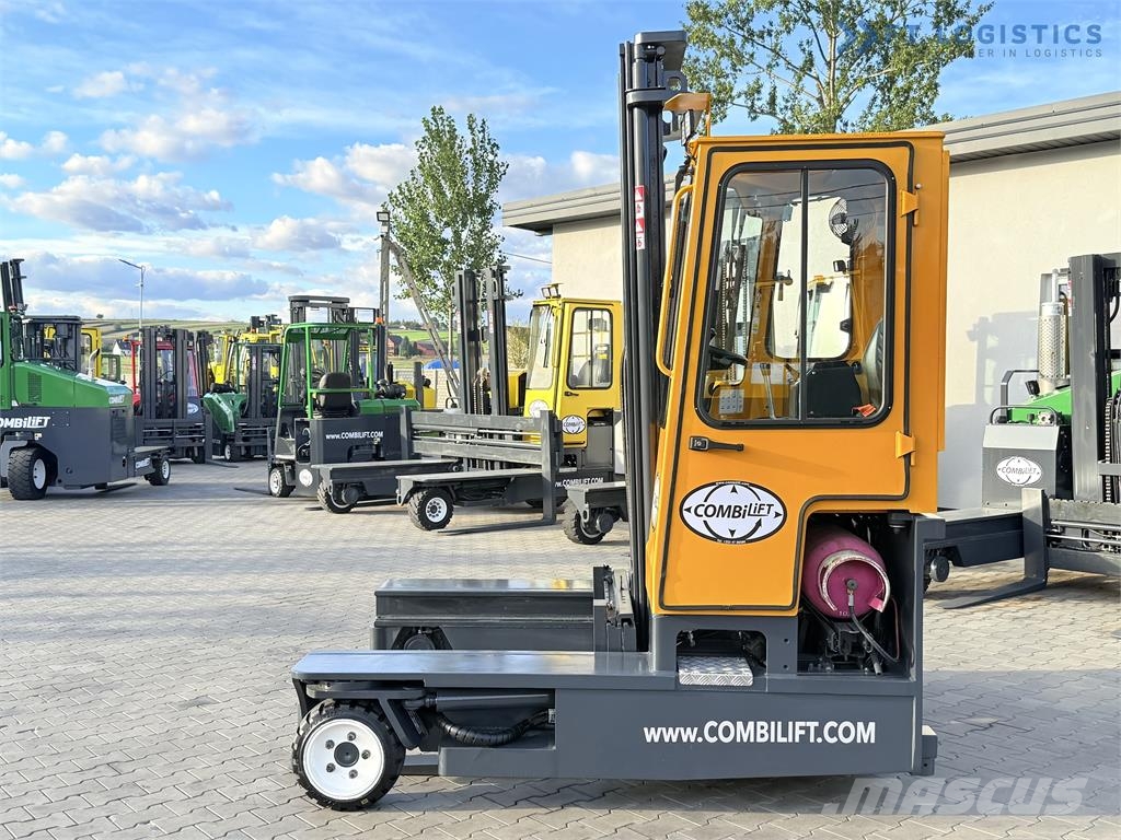 Combilift C3000 / GAS / DUPLEX - 4500MM / FREE LIFT / SIDE-S Nelitietrukit