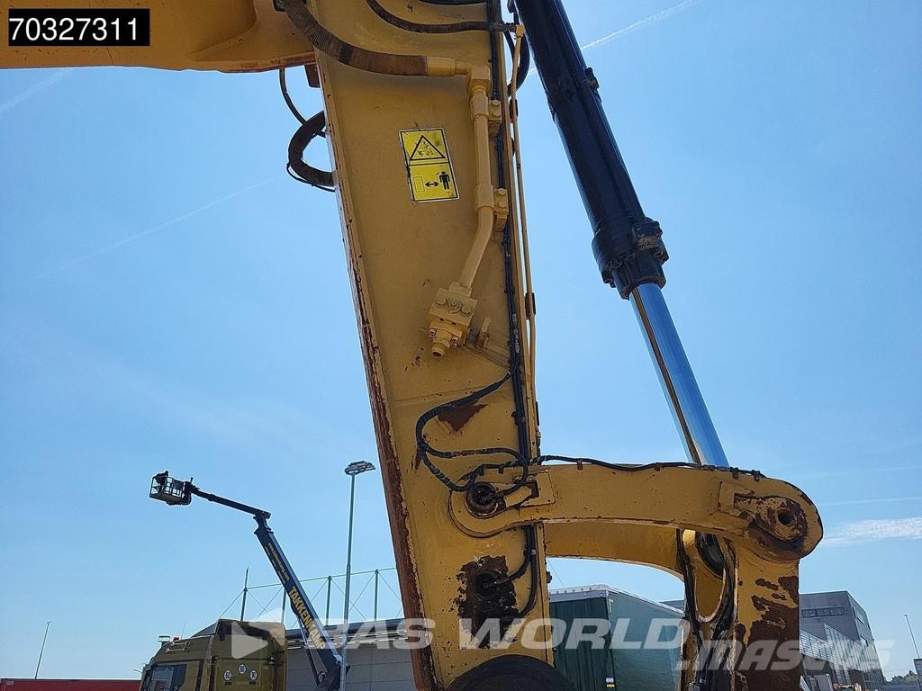 CAT 352 F XE Crawler excavators