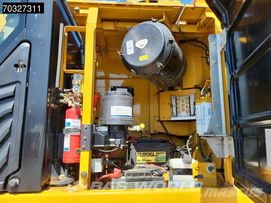 CAT 352 F XE Crawler excavators