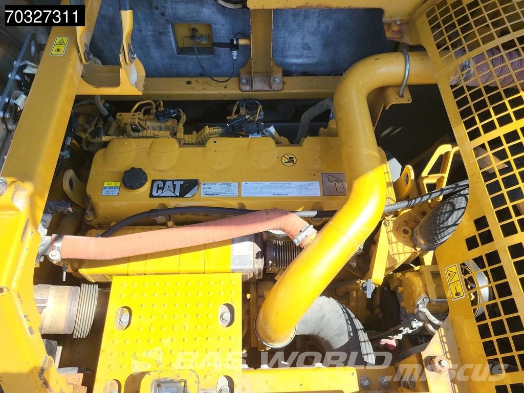 CAT 352 F XE Crawler excavators