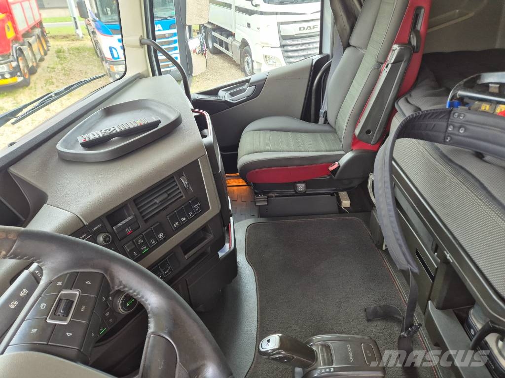 Volvo FH500 8x4 // Fassi 195 // شاحنات الرافعات