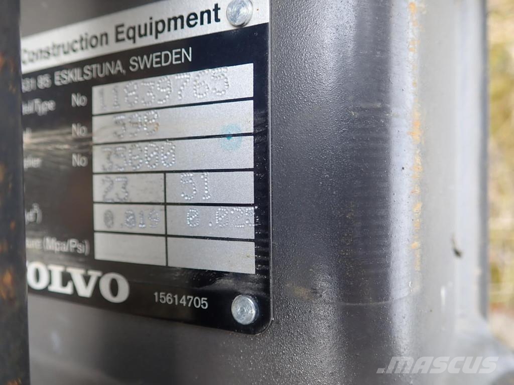 Volvo Tieflöffel 200 mm Pin-on Schaufeln
