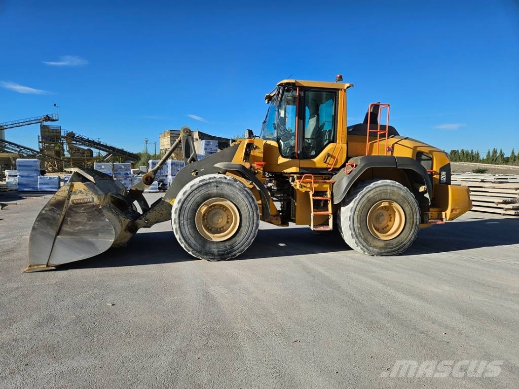 Volvo L 120 H Kolesni nakladalci