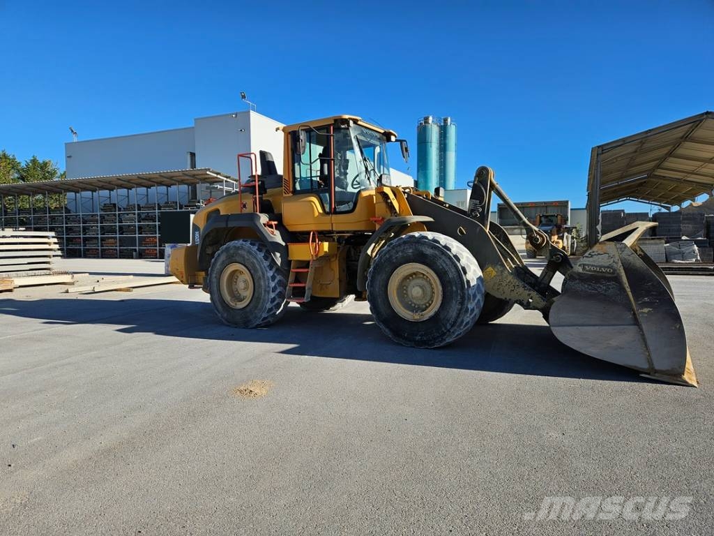 Volvo L 120 H Kolesni nakladalci