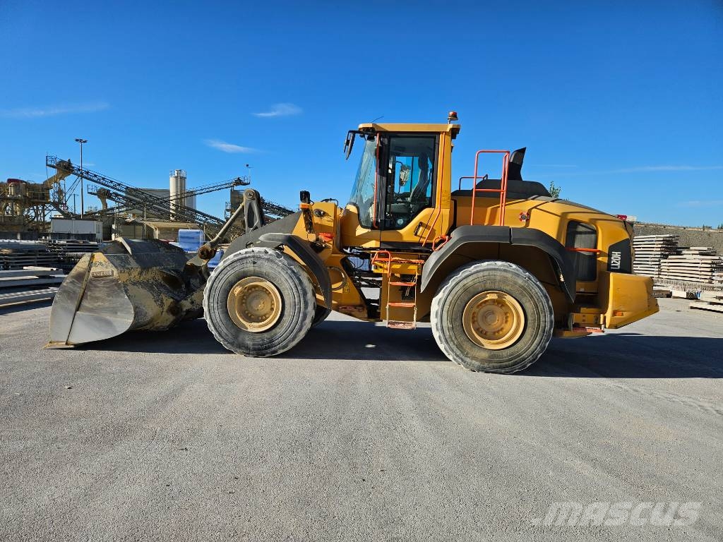 Volvo L 120 H Kolesni nakladalci