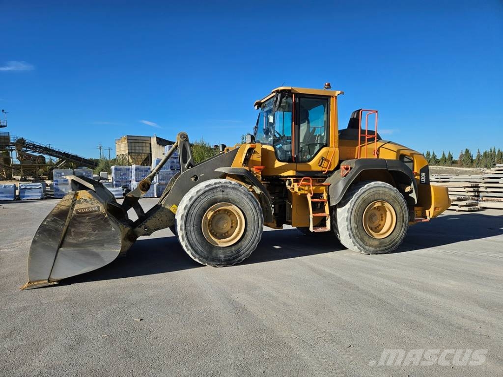 Volvo L 120 H Kolesni nakladalci
