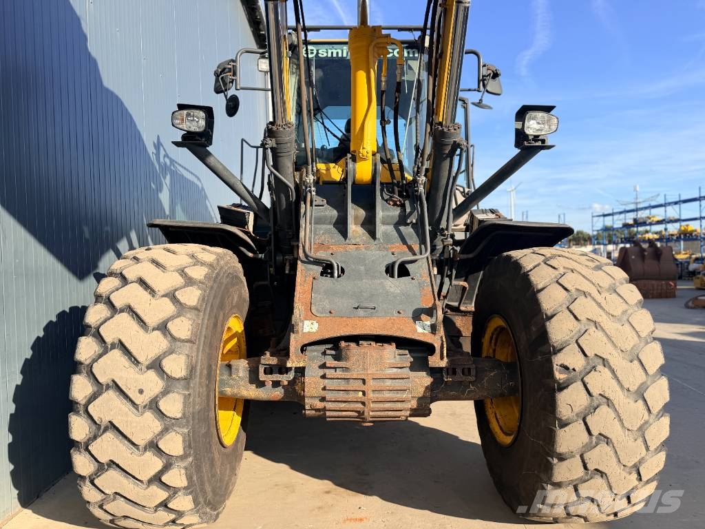 Komatsu WA380-8 Wielladers