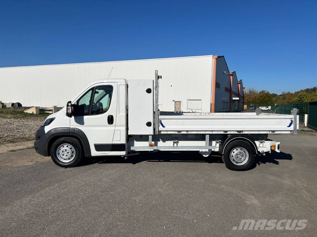 Peugeot BOXER Camion Benne 2.0 BlueHDi 130ch Garantie Varebiler med tipp