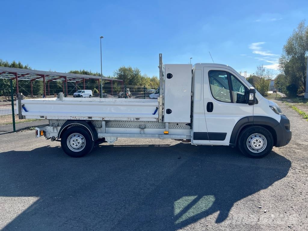 Peugeot BOXER Camion Benne 2.0 BlueHDi 130ch Garantie Varebiler med tipp