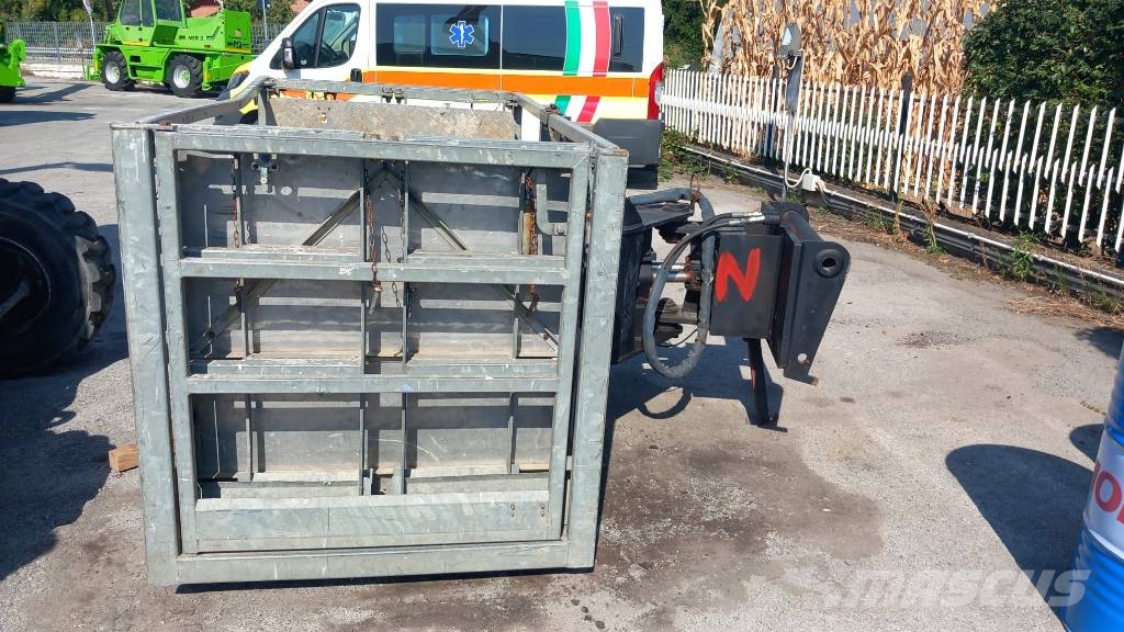 Manitou MRT 2150 Privilege مناولات متداخلة