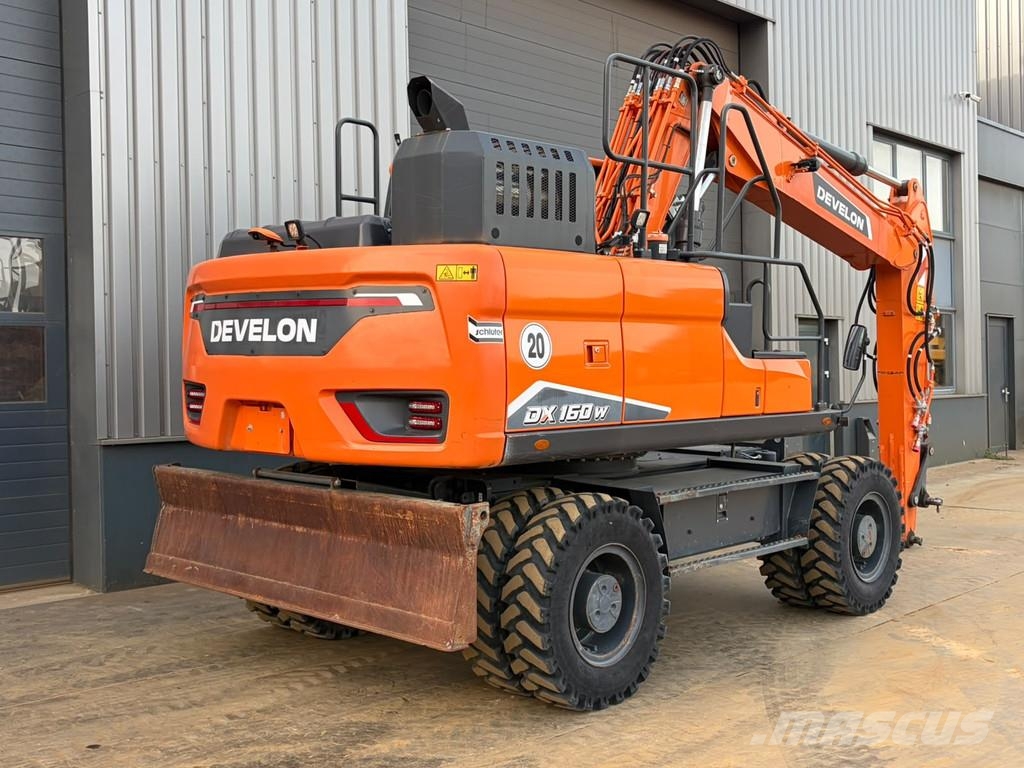 Develon DX160W-7 Excavatoare cu roti