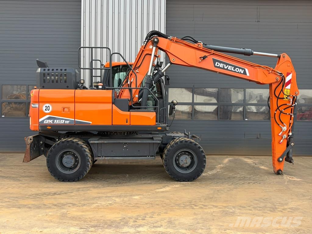 Develon DX160W-7 Excavatoare cu roti