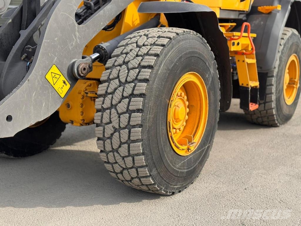Volvo L 90 H 輪胎式裝載機