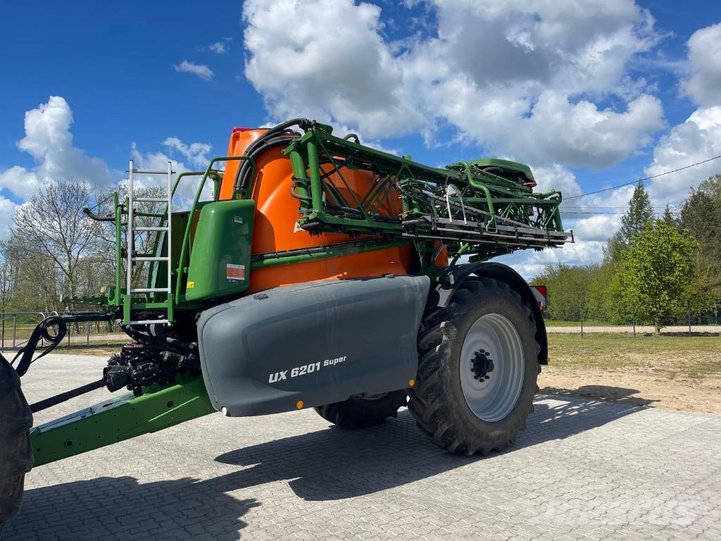 Amazone UX 6201 Super Vučene prskalice