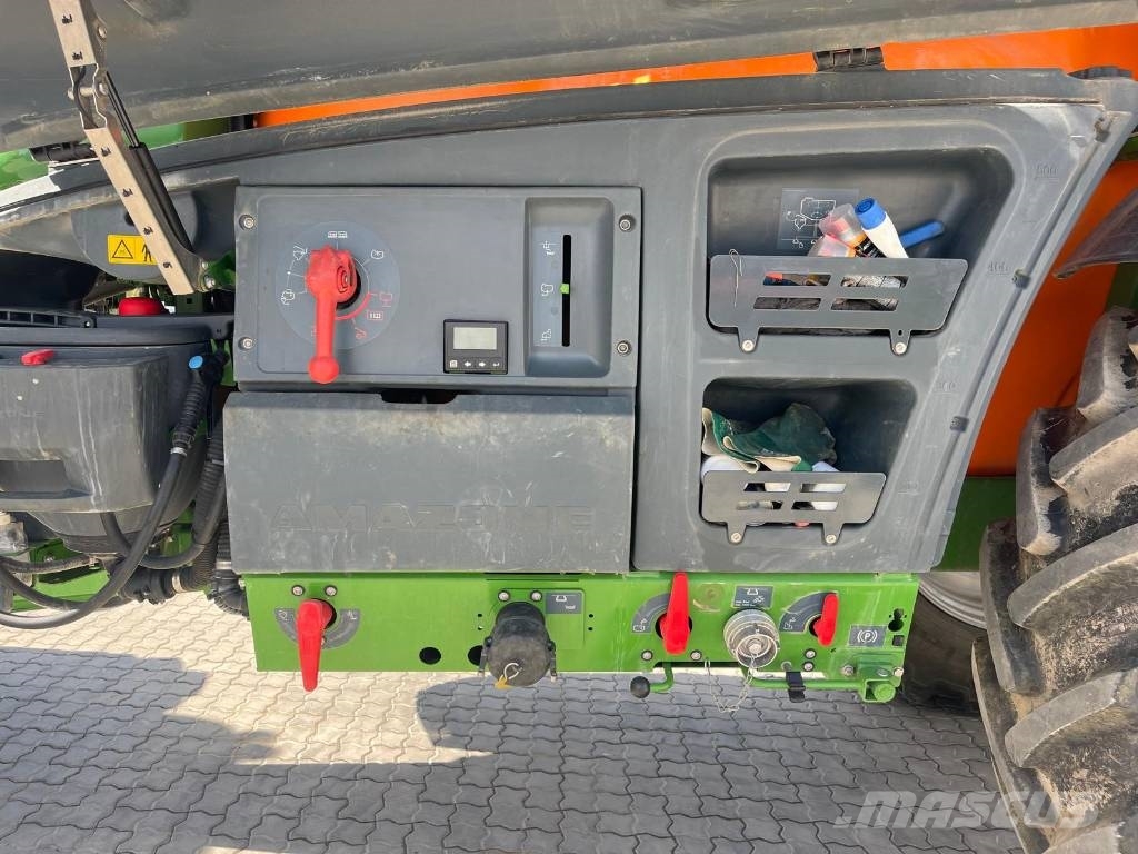 Amazone UX 6201 Super Vučene prskalice